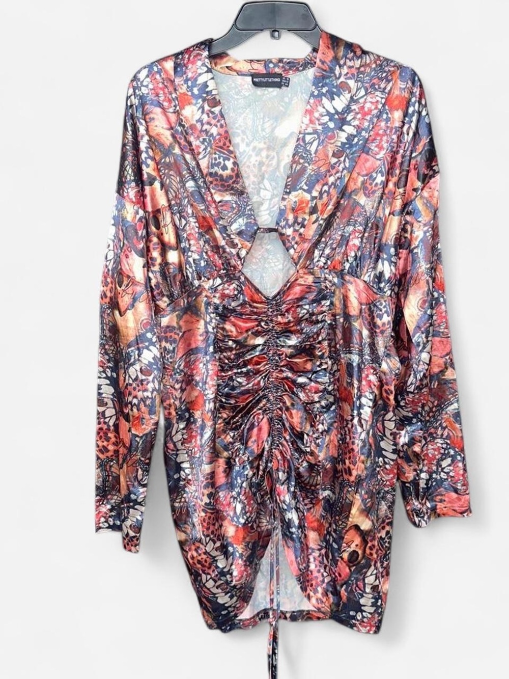 PrettyLittleThing Metallic Coral and Navy Ruched V-Neck dress with butterflies